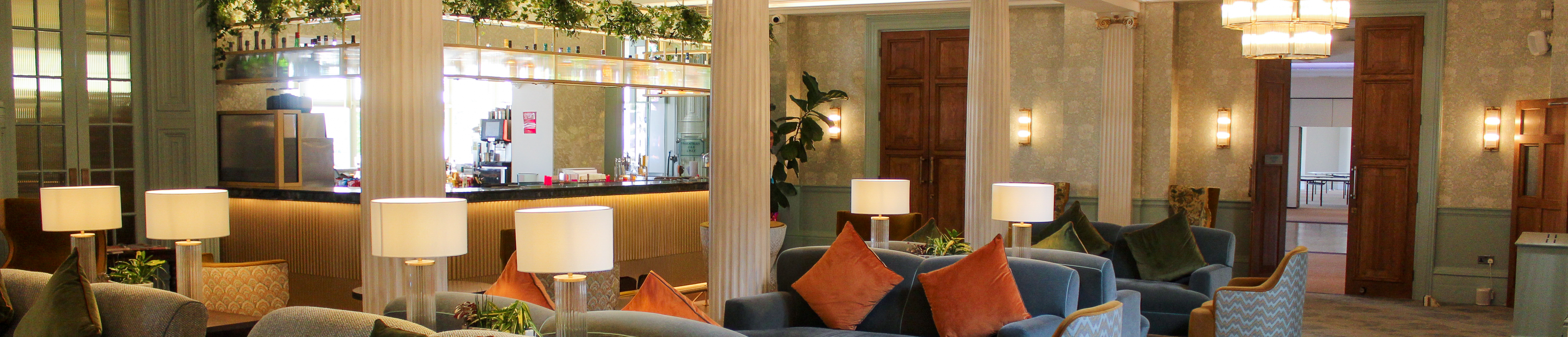 Phyllis Court Members Club
